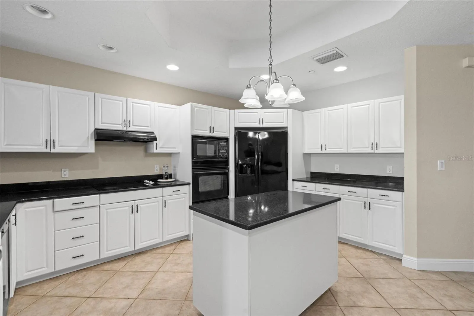 17715 GULF BLVD #302, #302