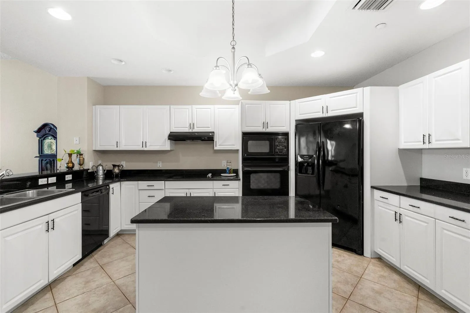 17715 GULF BLVD #302, #302