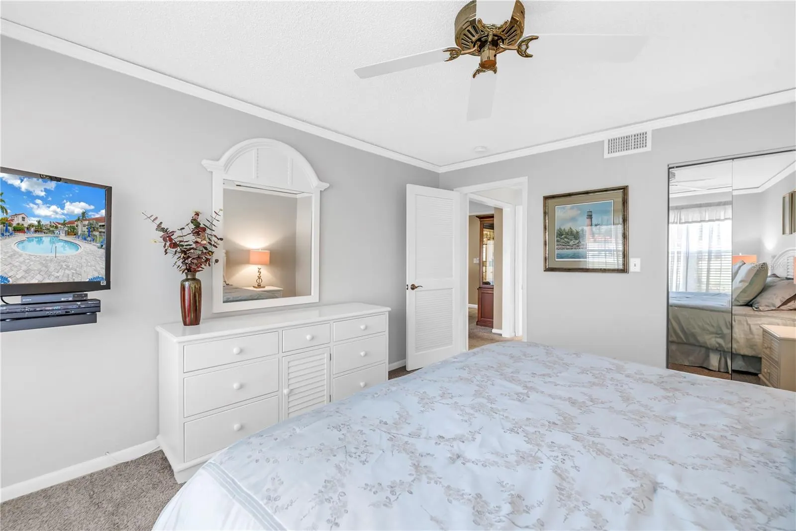 6085 BAHIA DEL MAR BLVD #105, #105