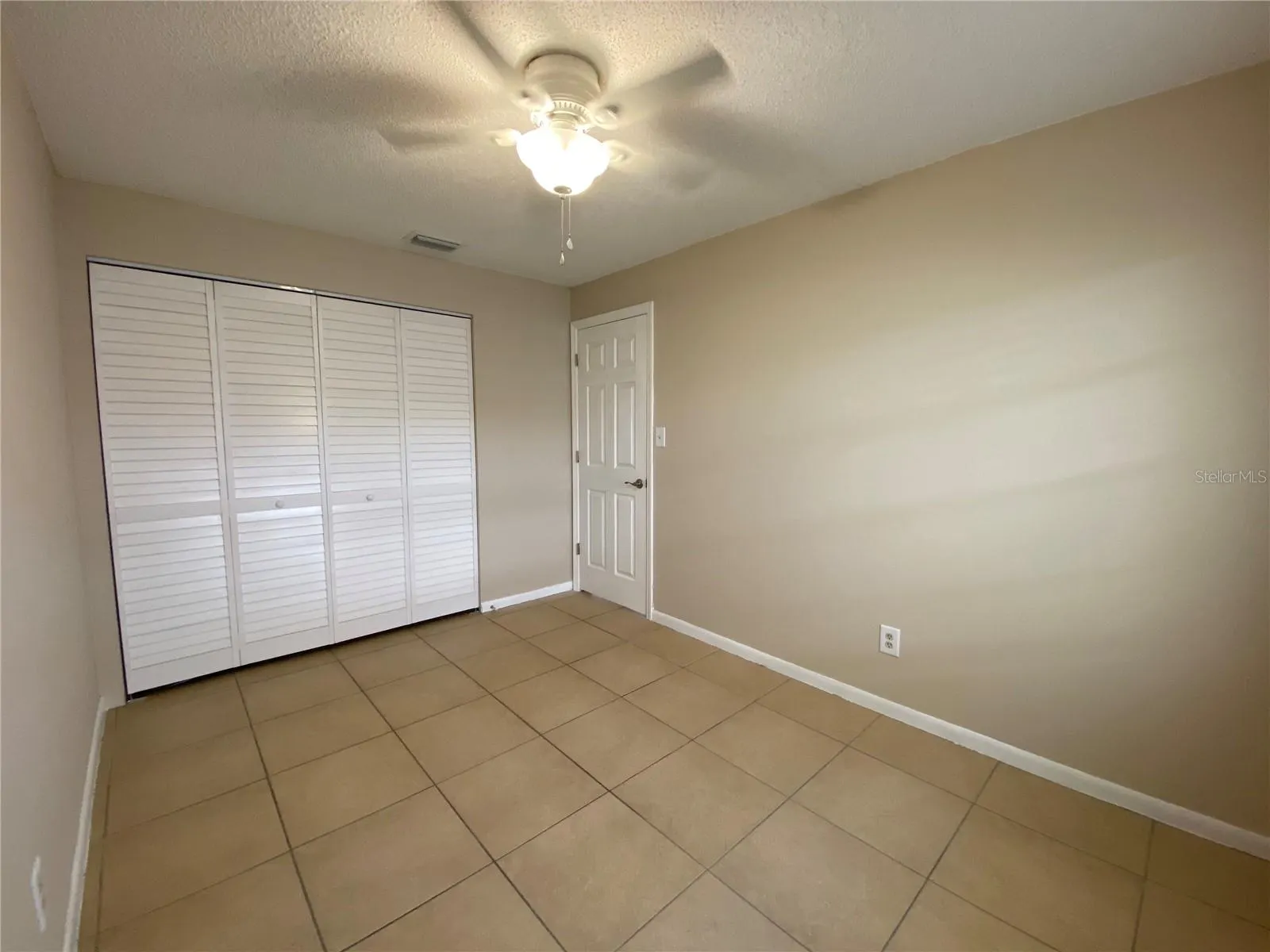 412 W PARK AVE #B, #B