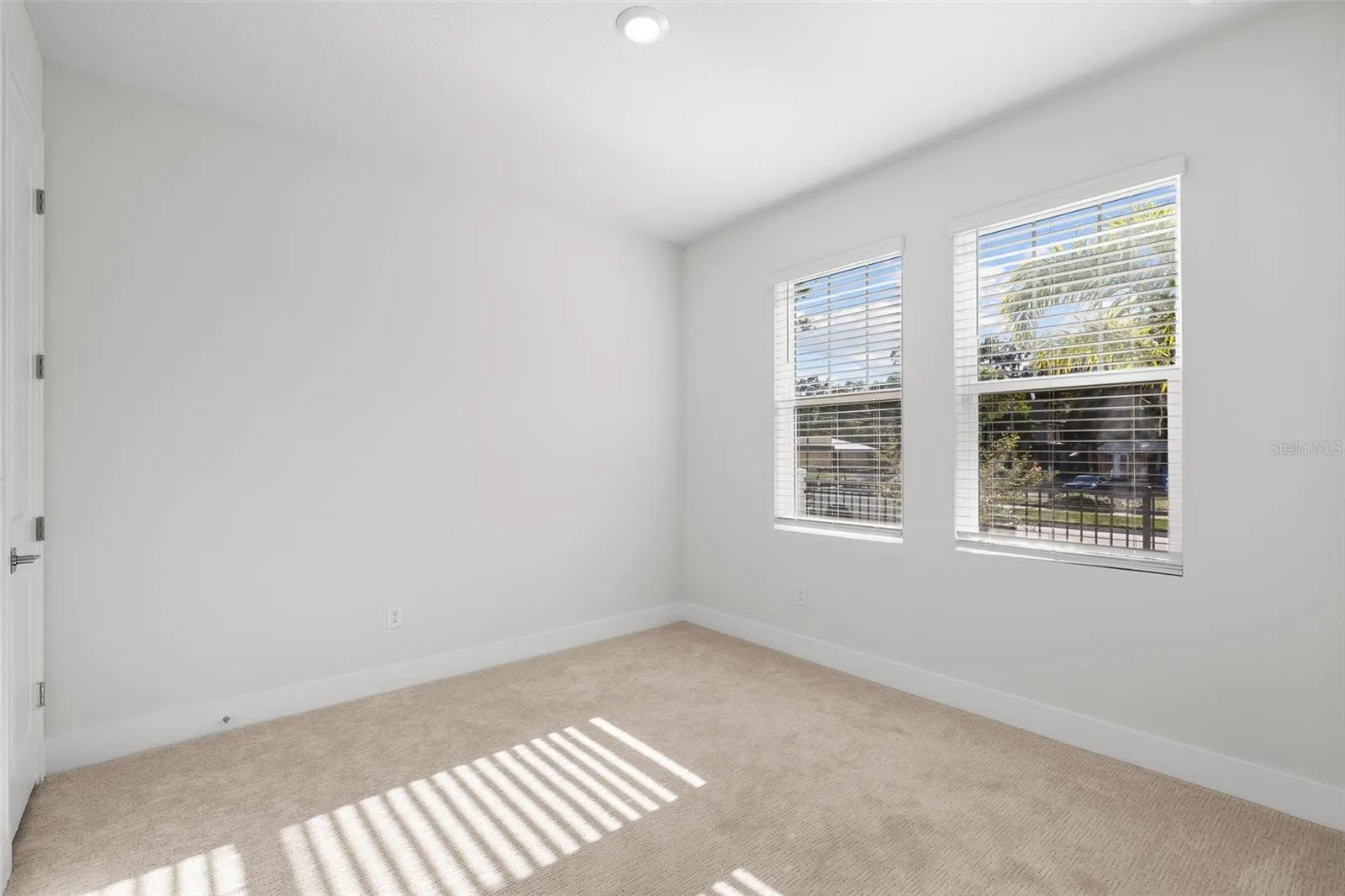 6605 N NEBRASKA AVE #1, #1