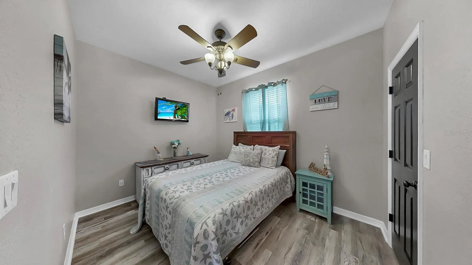10767 BANFIELD DR