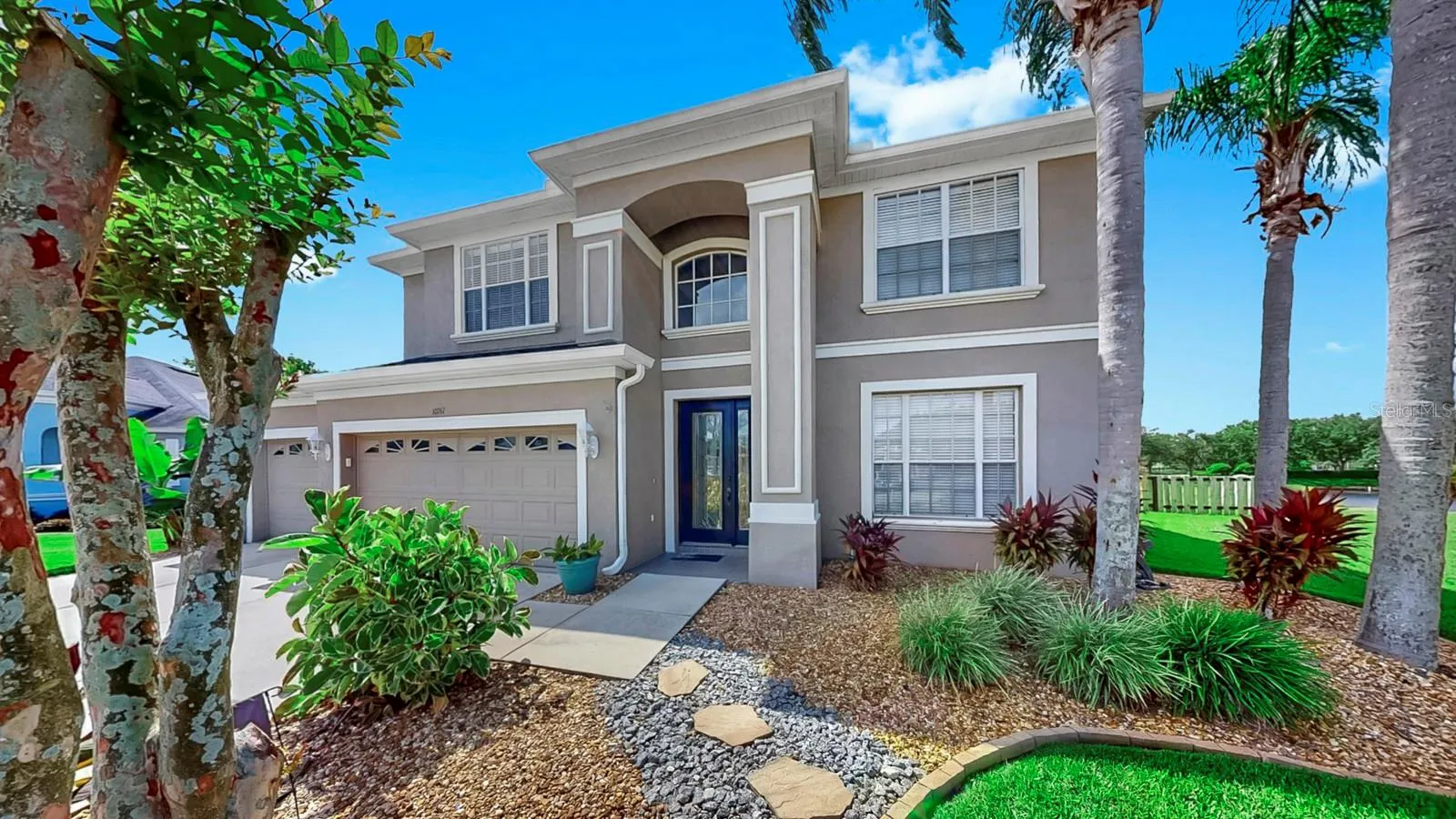 10767 BANFIELD DR