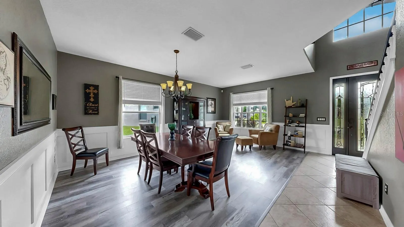 10767 BANFIELD DR