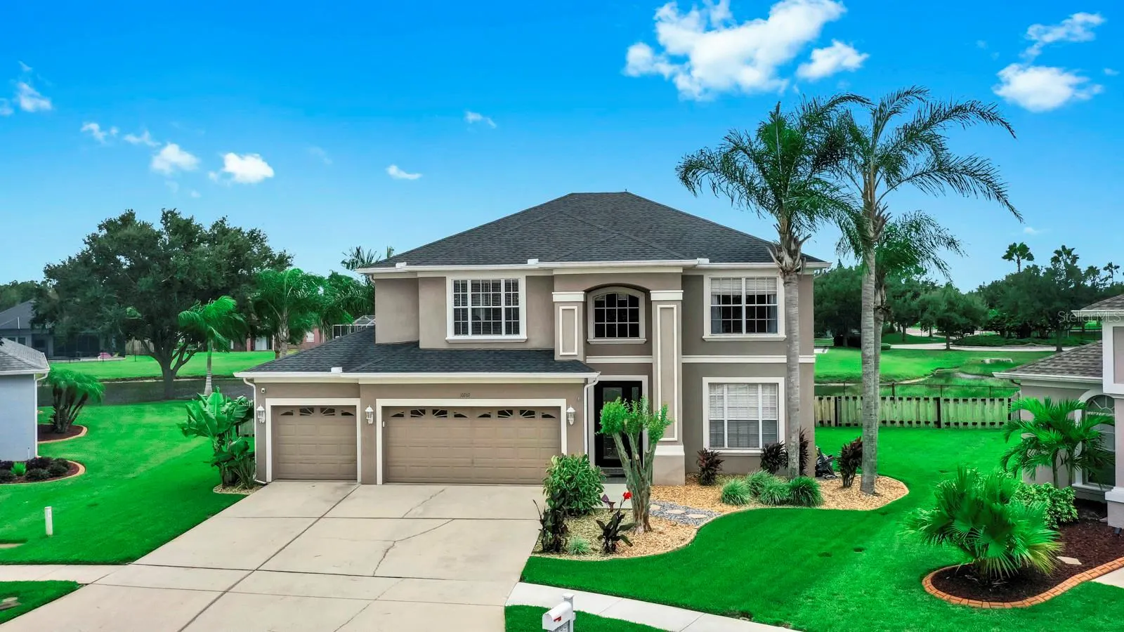 10767 BANFIELD DR