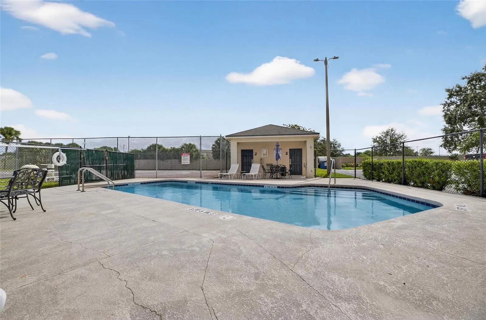 620 YARDARM DR #10, #10