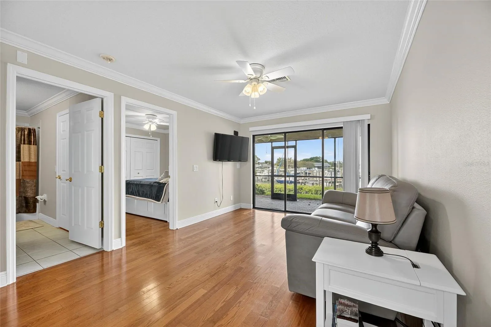 620 YARDARM DR #10, #10