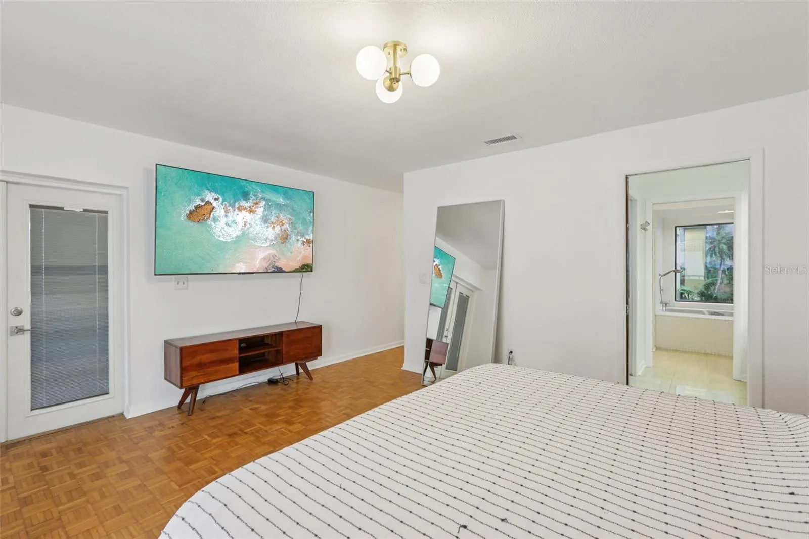 11507 ROBLES DEL RIO PL