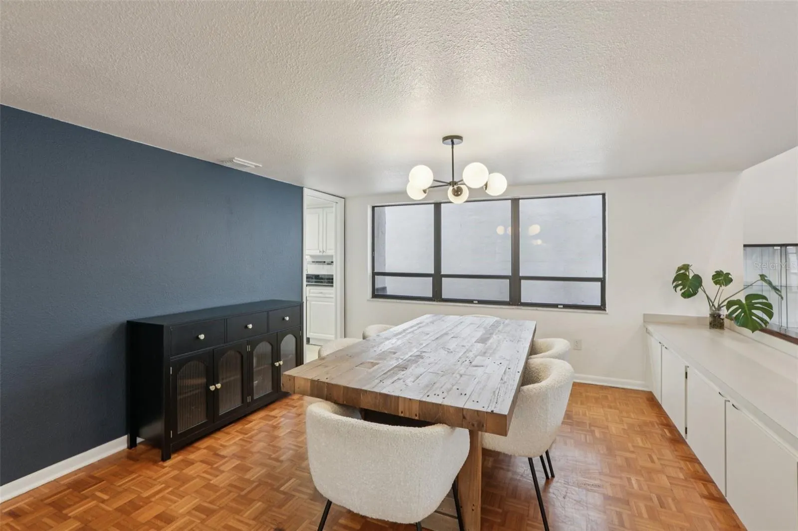 11507 ROBLES DEL RIO PL