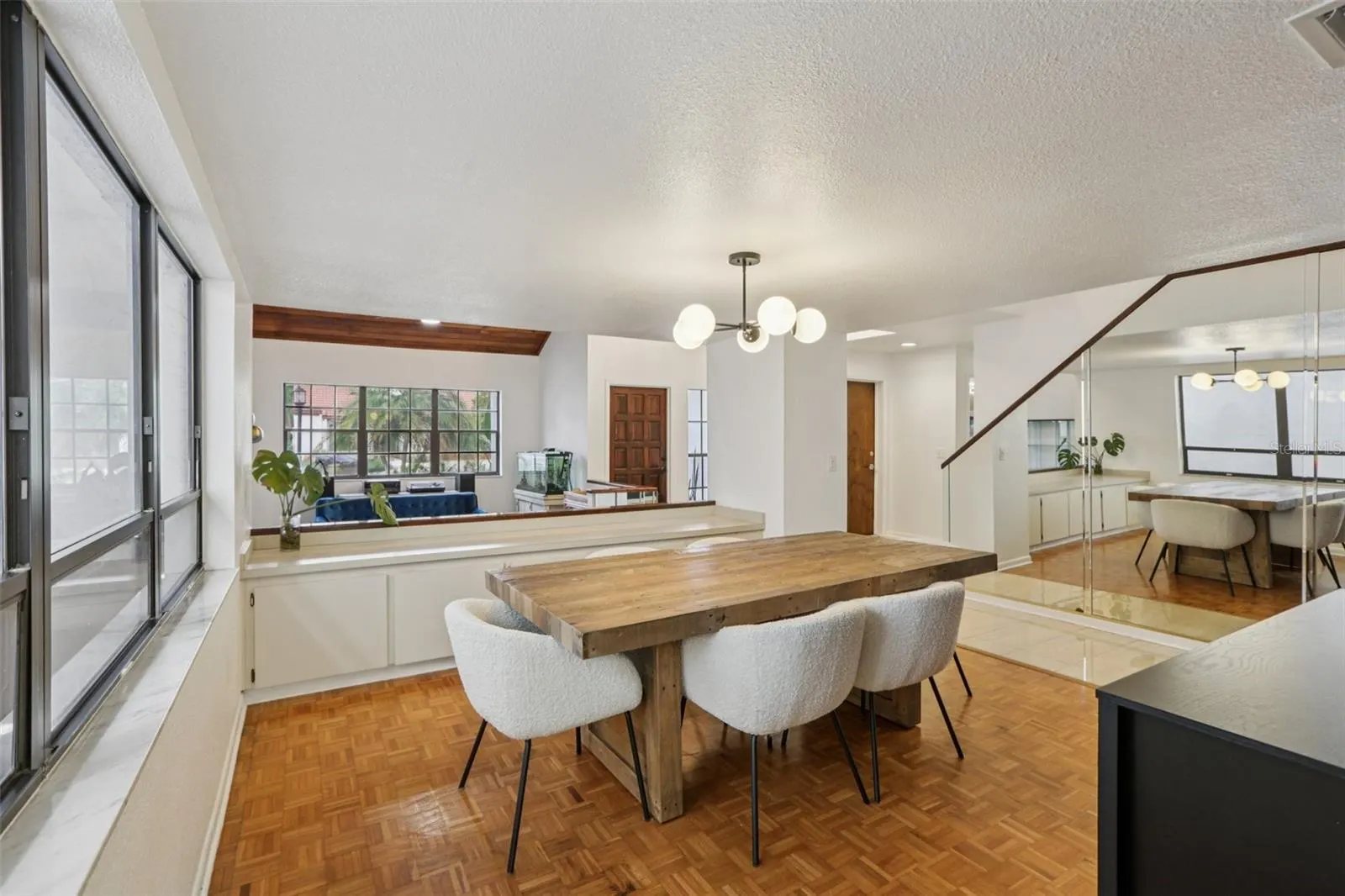11507 ROBLES DEL RIO PL