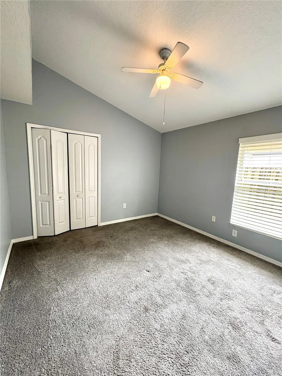 3325 MANOR COVE CIR