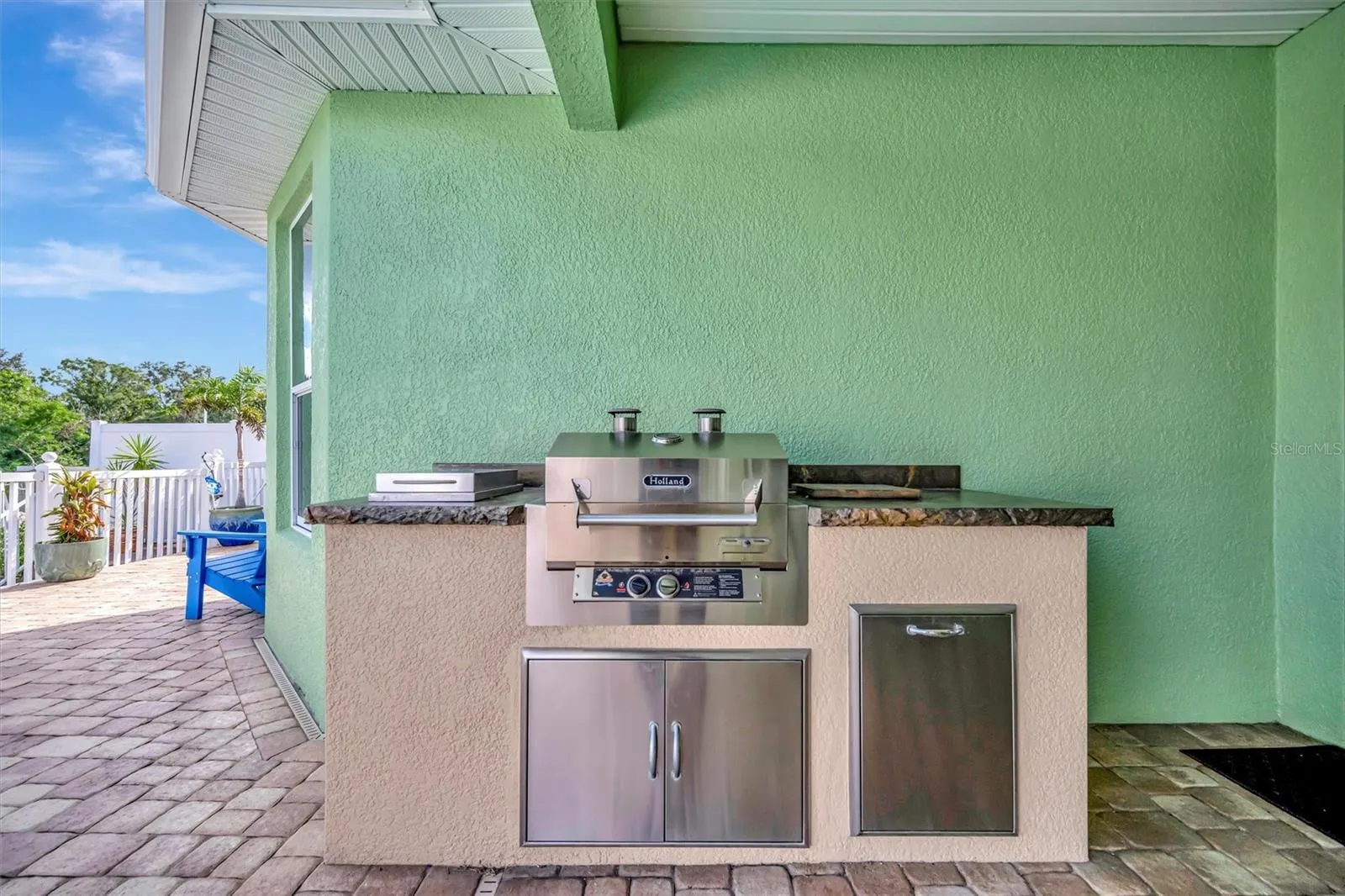 417 BAHAMA GRANDE BLVD