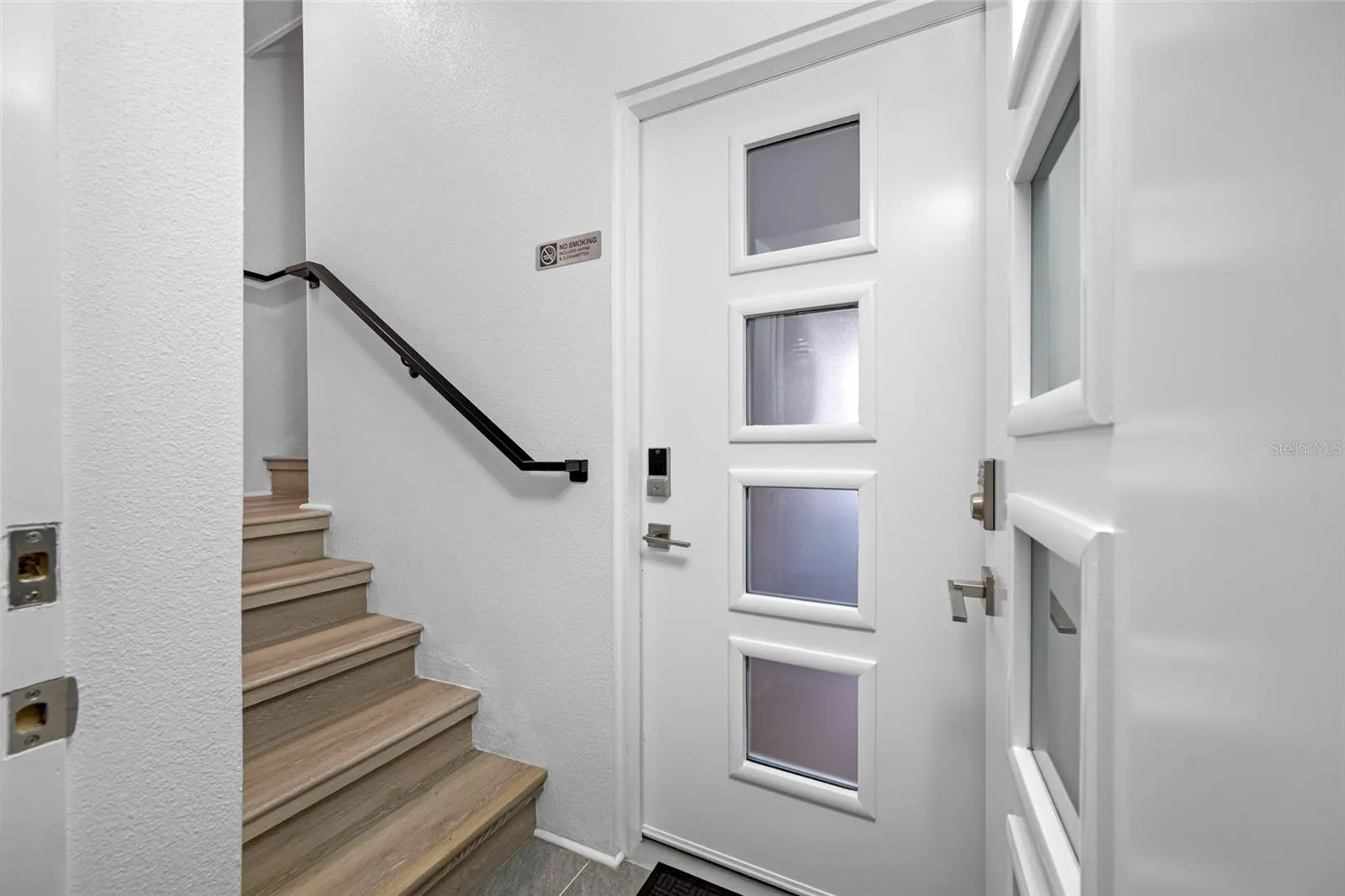 527 N GARDEN AVE #North Unit, #North Unit