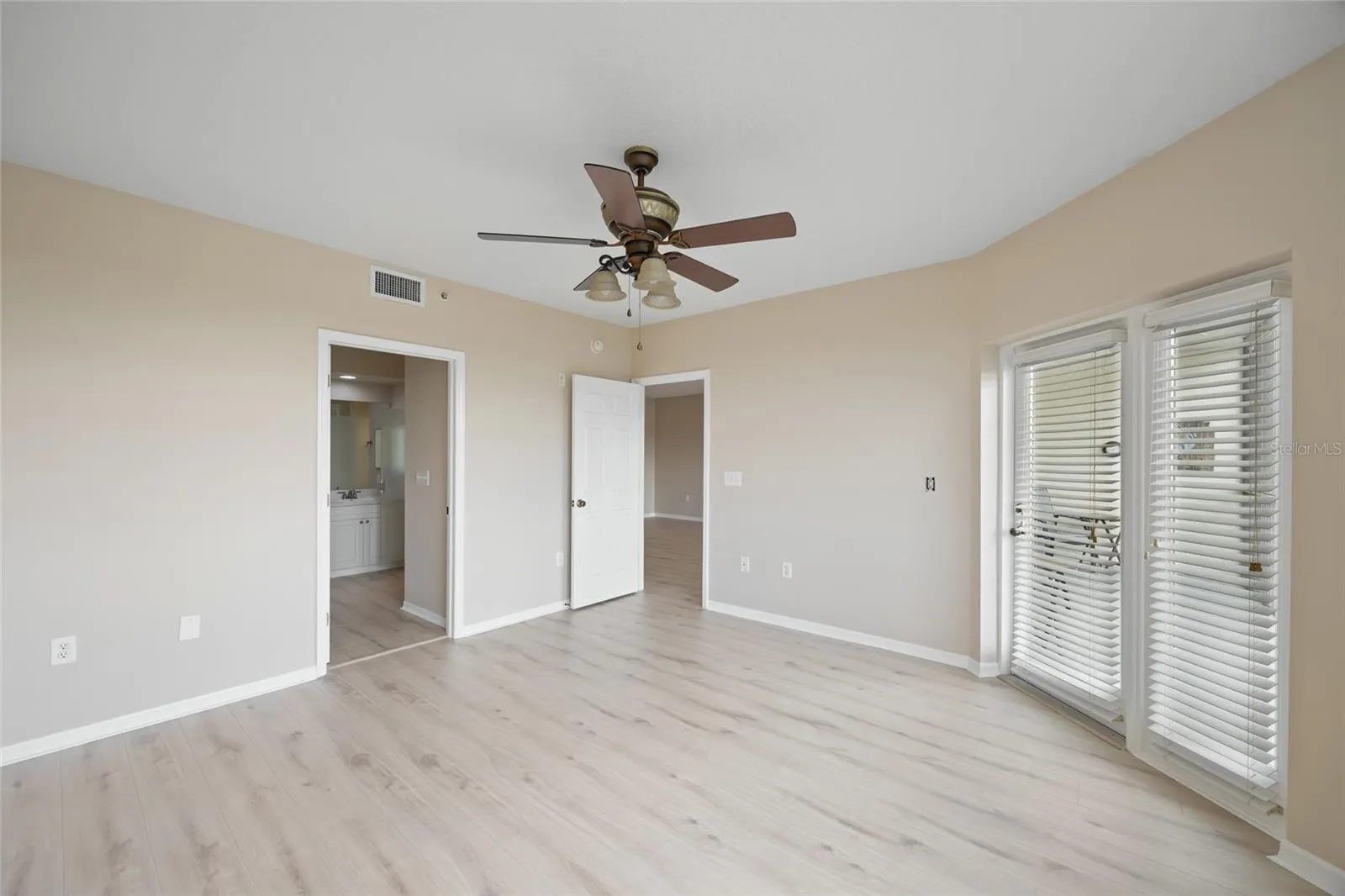 1200 COUNTRY CLUB DR #6305, #6305