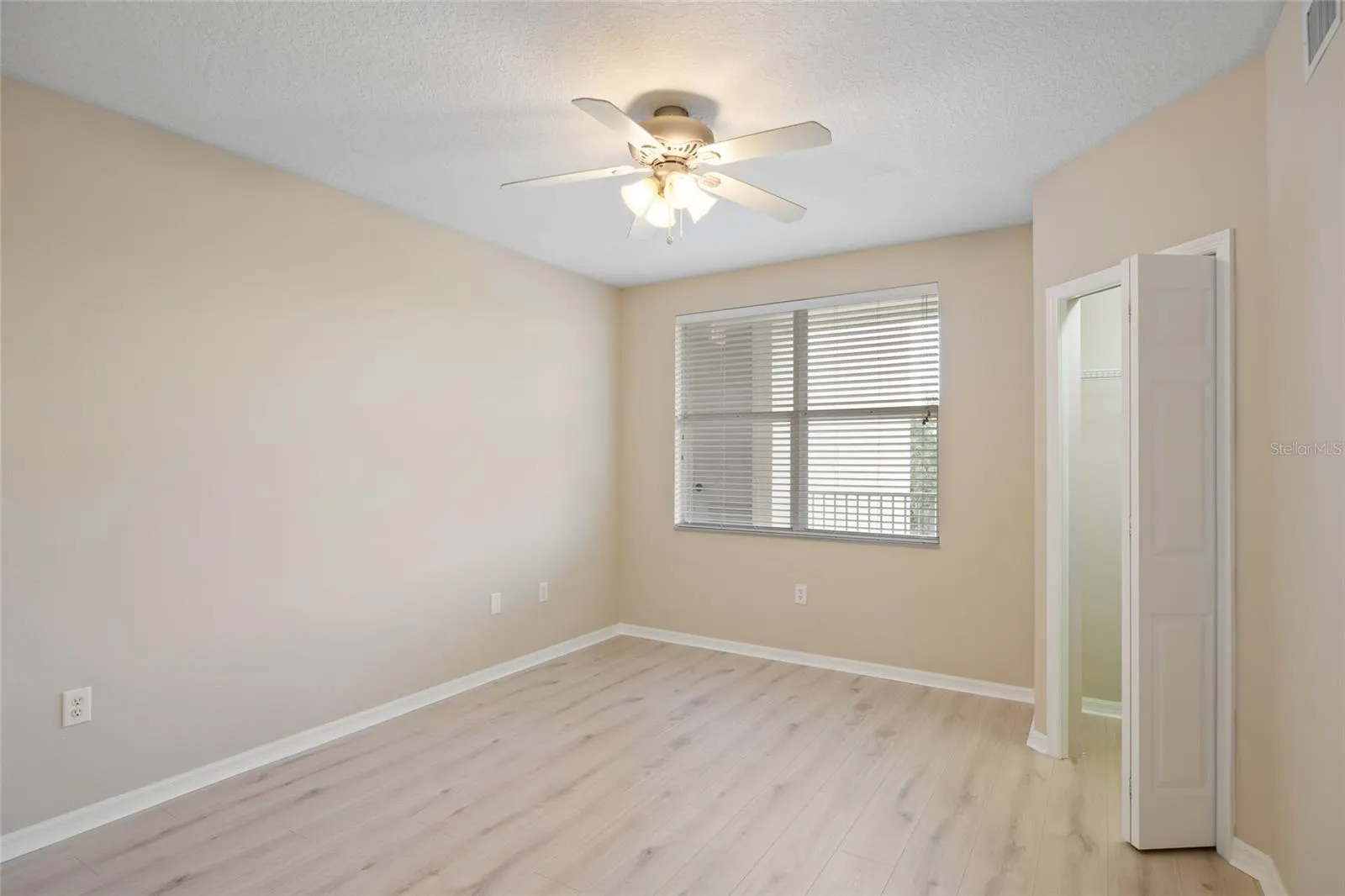 1200 COUNTRY CLUB DR #6305, #6305