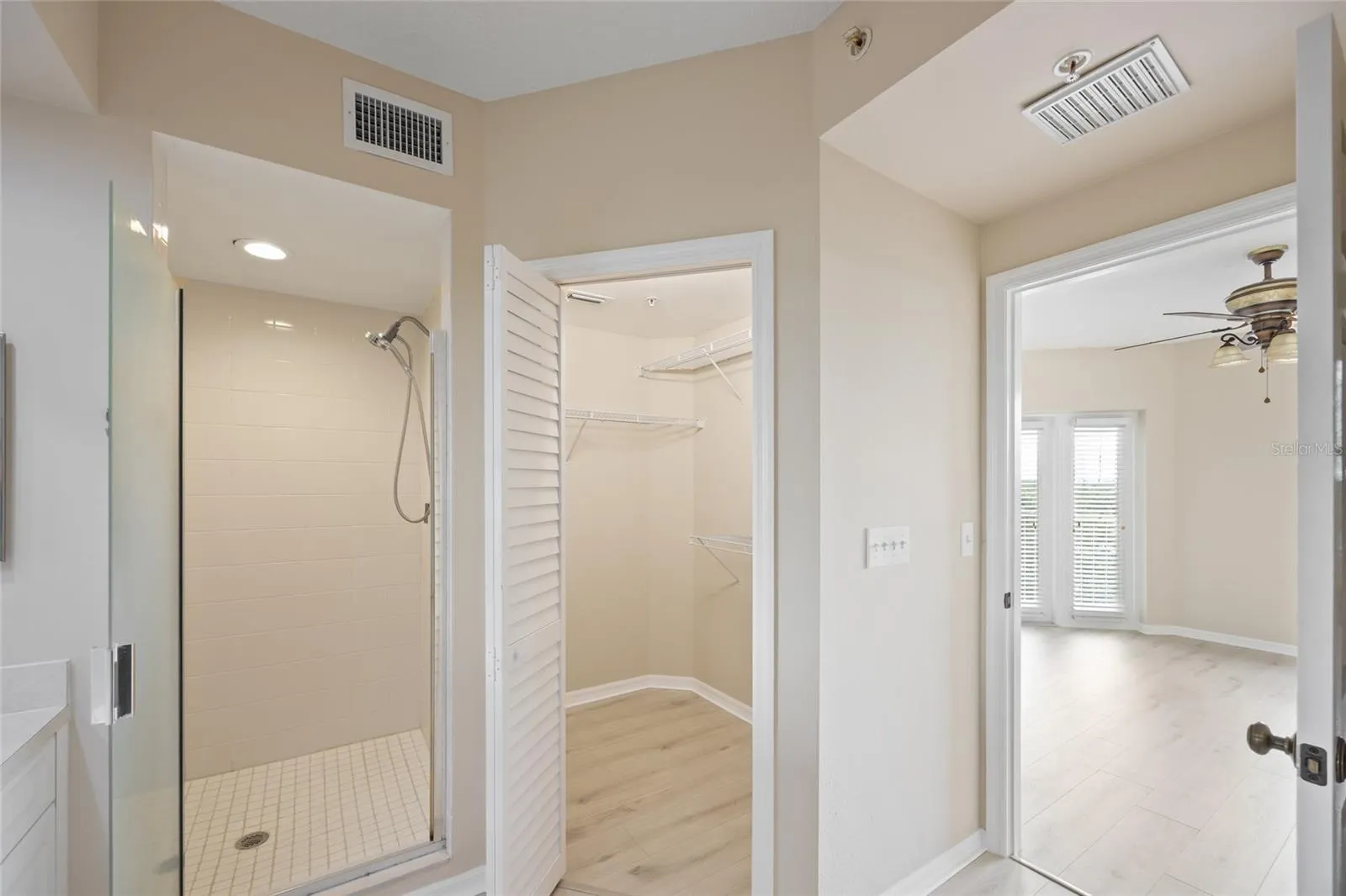 1200 COUNTRY CLUB DR #6305, #6305