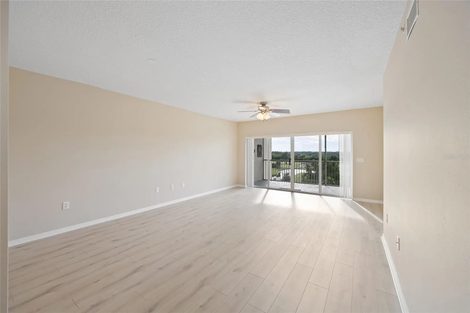 1200 COUNTRY CLUB DR #6305, #6305