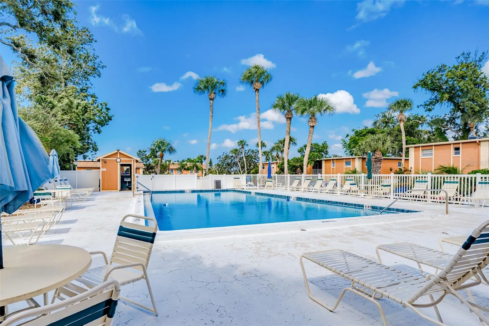 12760 INDIAN ROCKS RD #546, #546