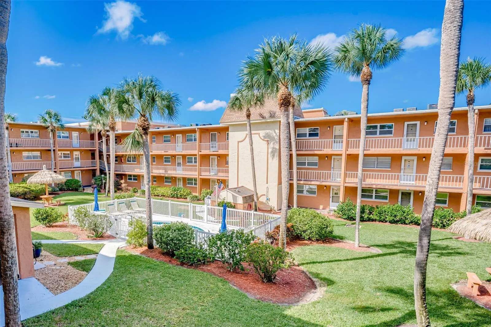 12760 INDIAN ROCKS RD #546, #546