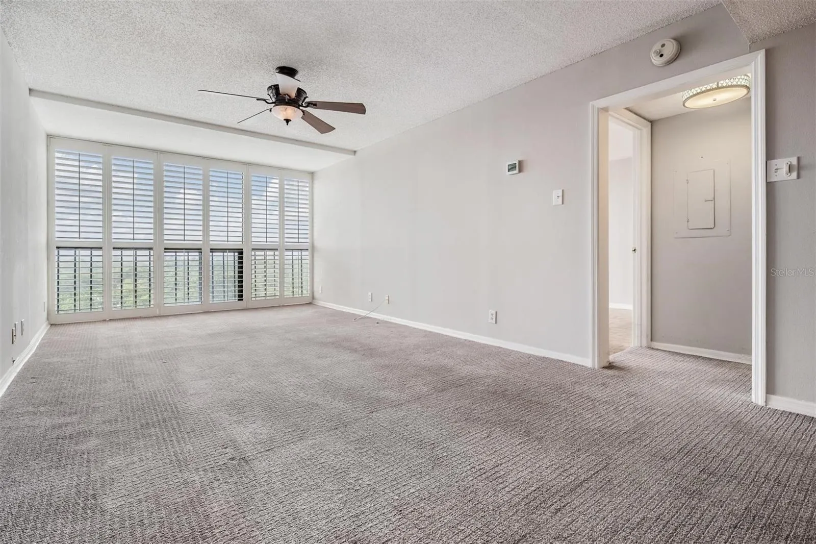 3211 W SWANN AVE #907, #907