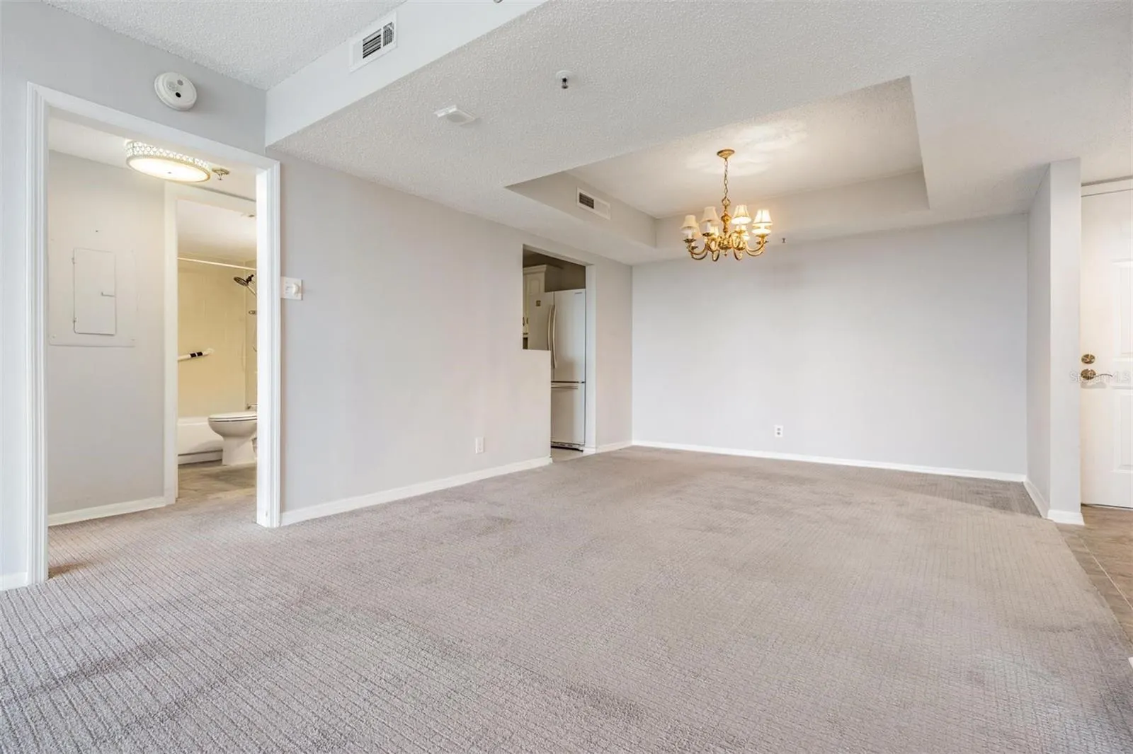 3211 W SWANN AVE #907, #907