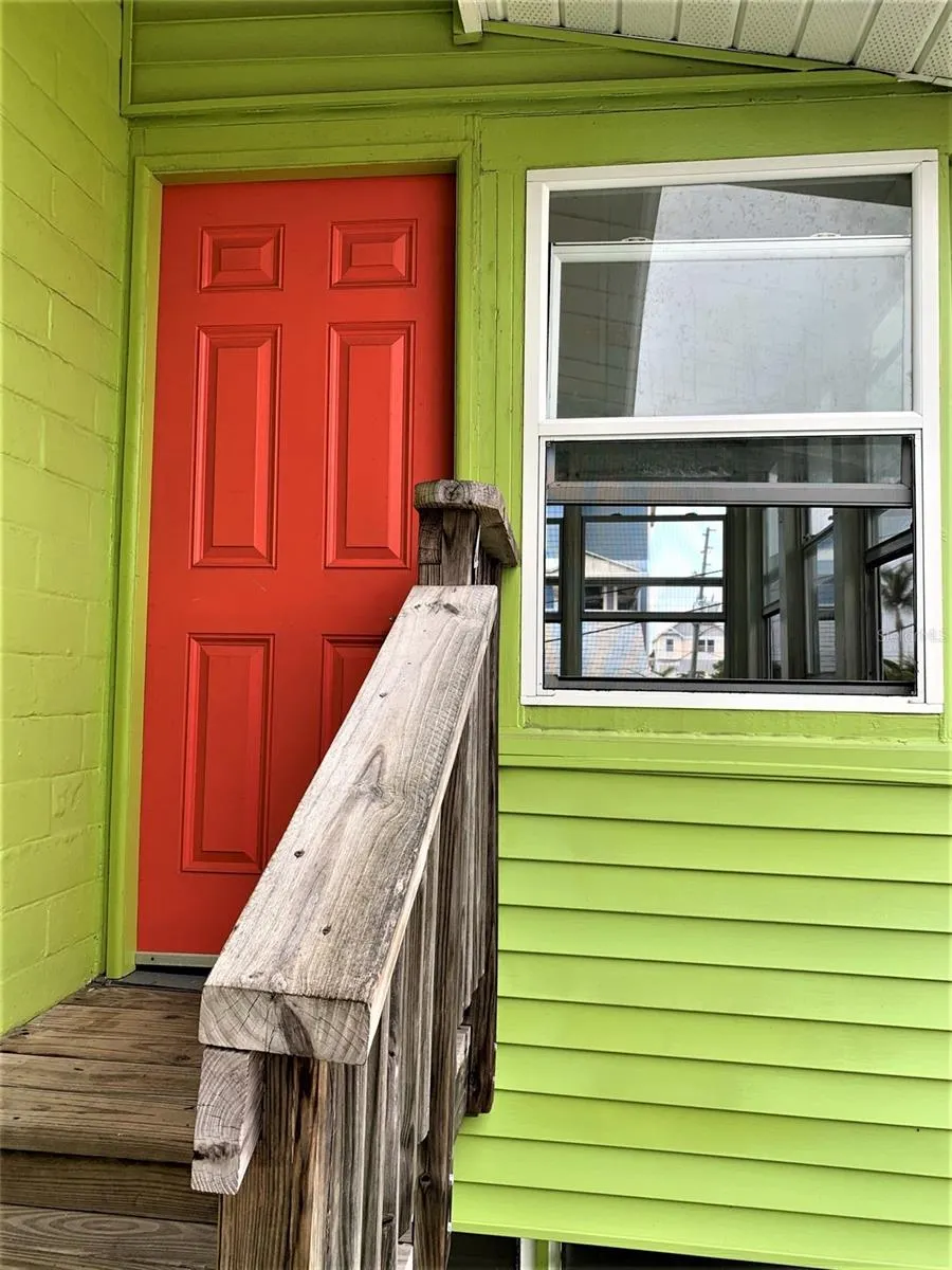 61 81ST AVE #4, #4