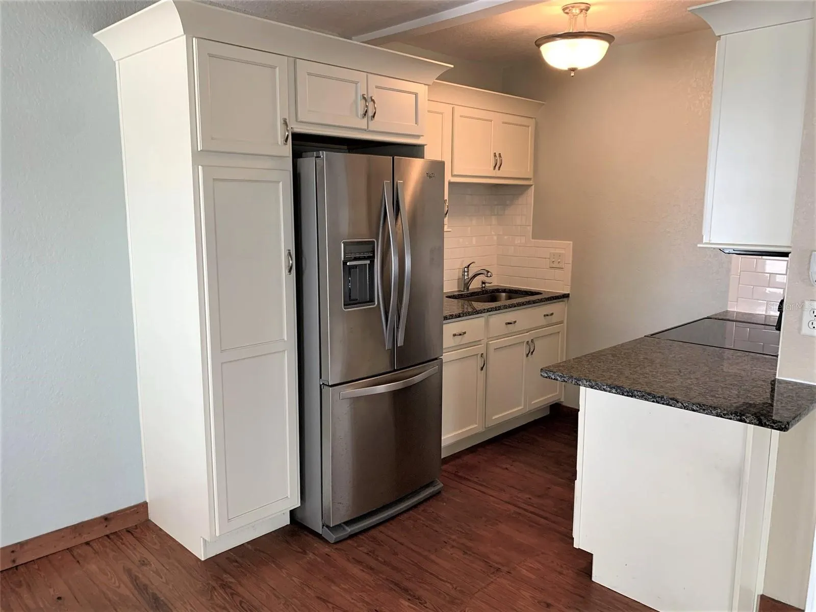 61 81ST AVE #4, #4