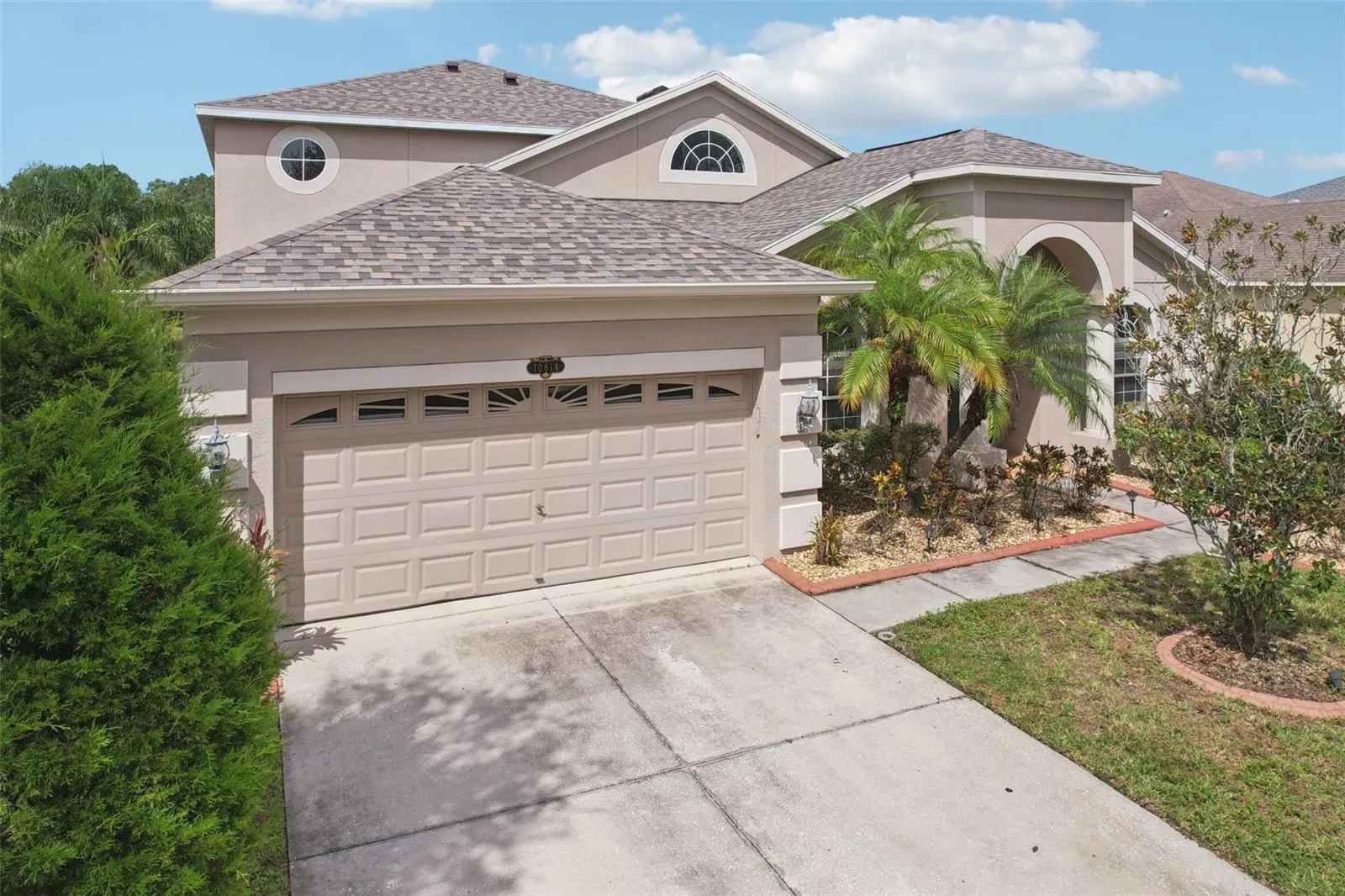 10814 BREAKING ROCKS DR
