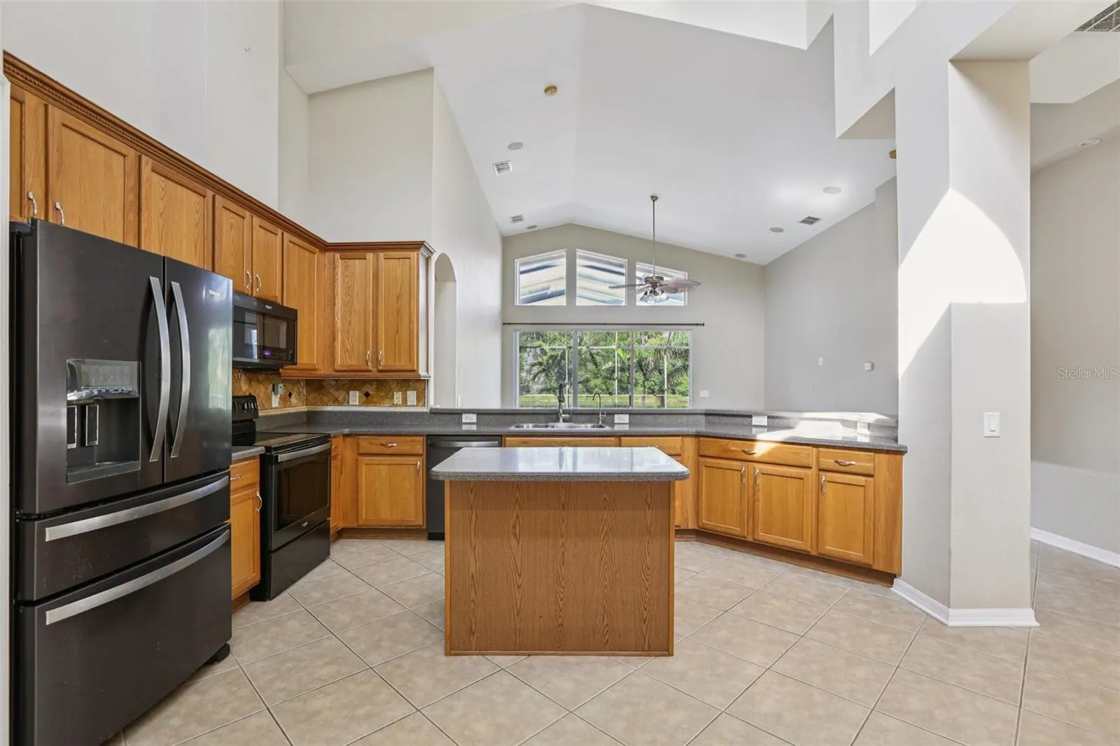 10814 BREAKING ROCKS DR