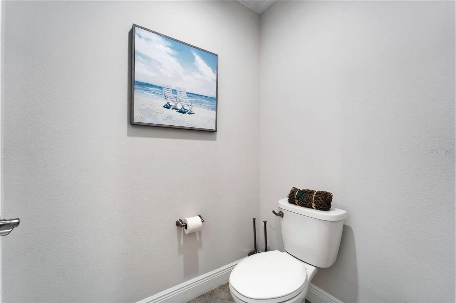 379 ARUBA CIR #201, #201