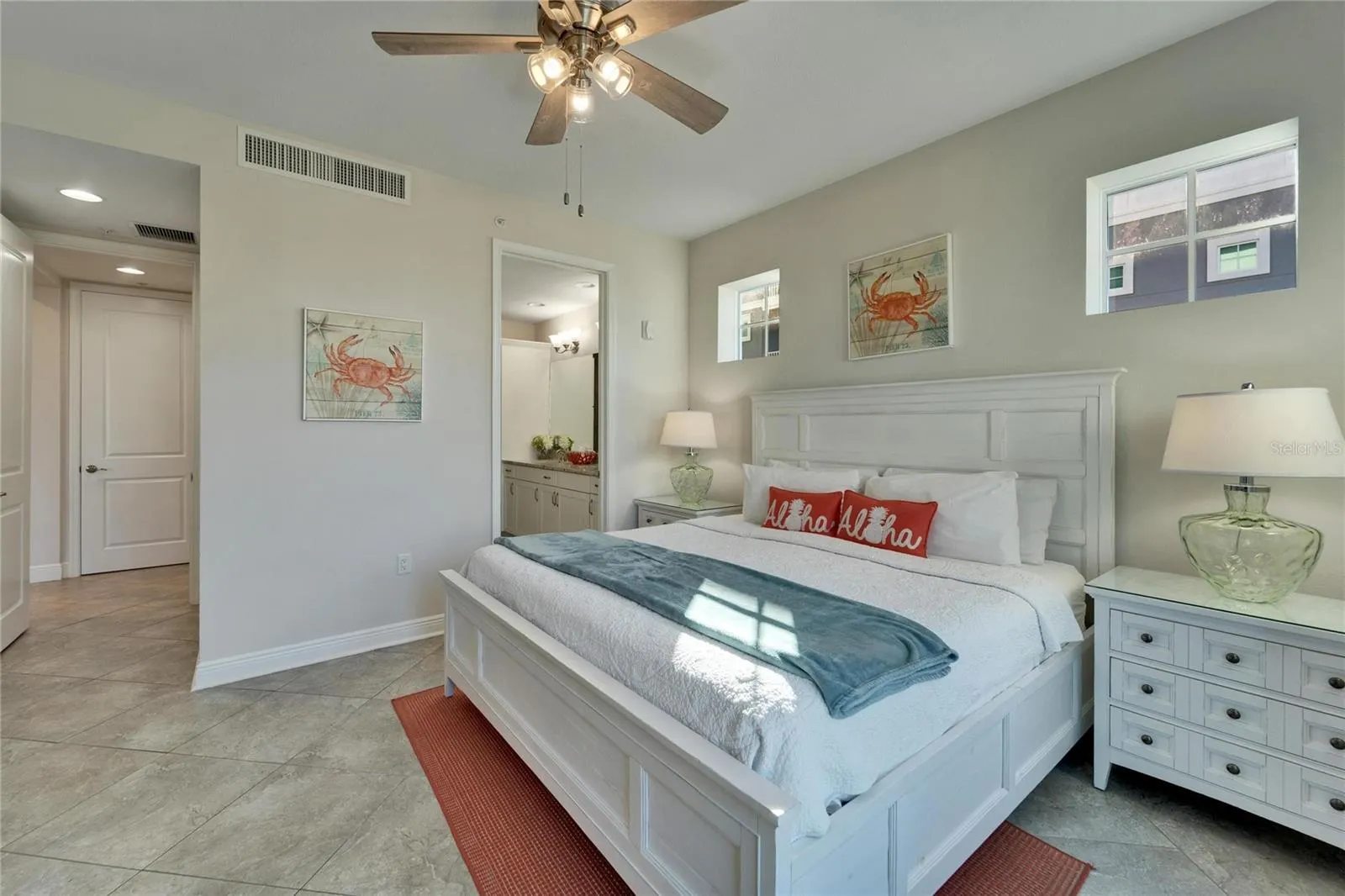 379 ARUBA CIR #201, #201