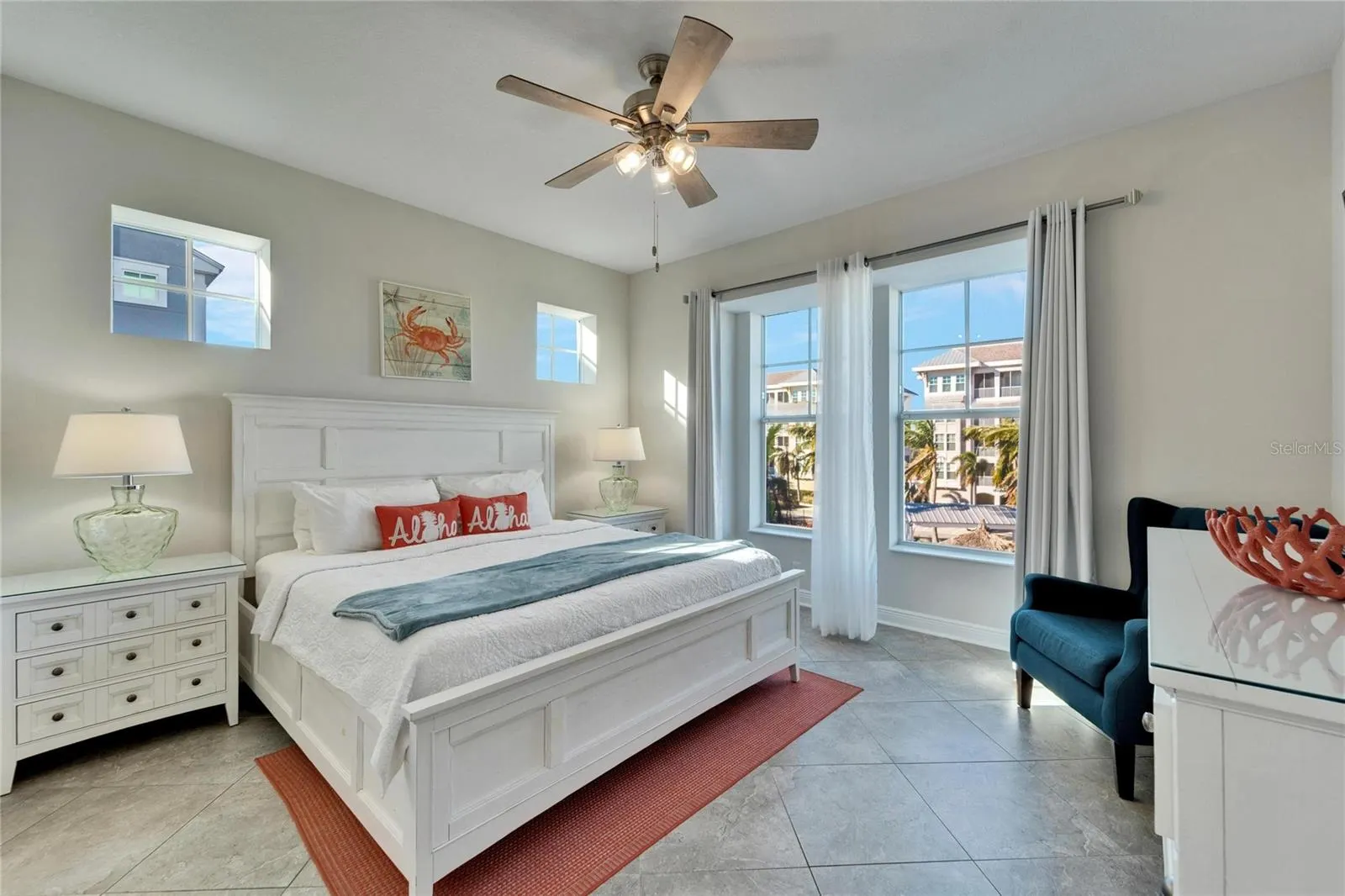 379 ARUBA CIR #201, #201