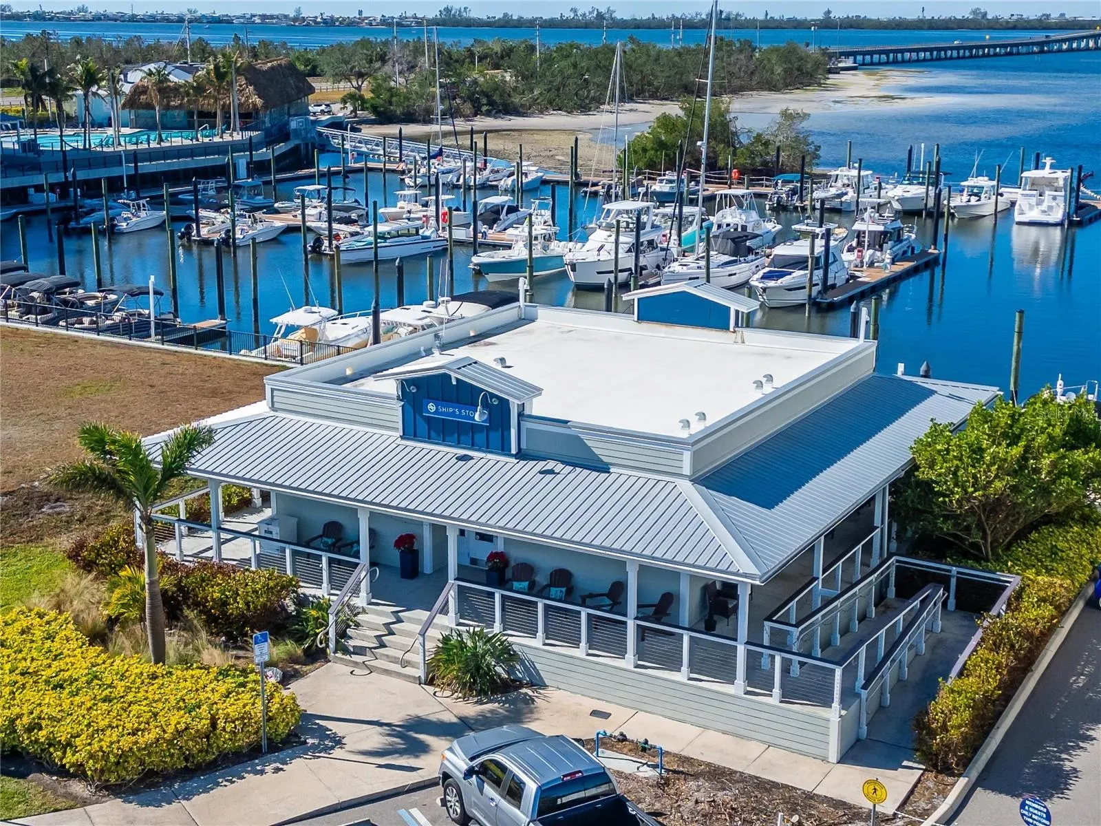 379 ARUBA CIR #201, #201