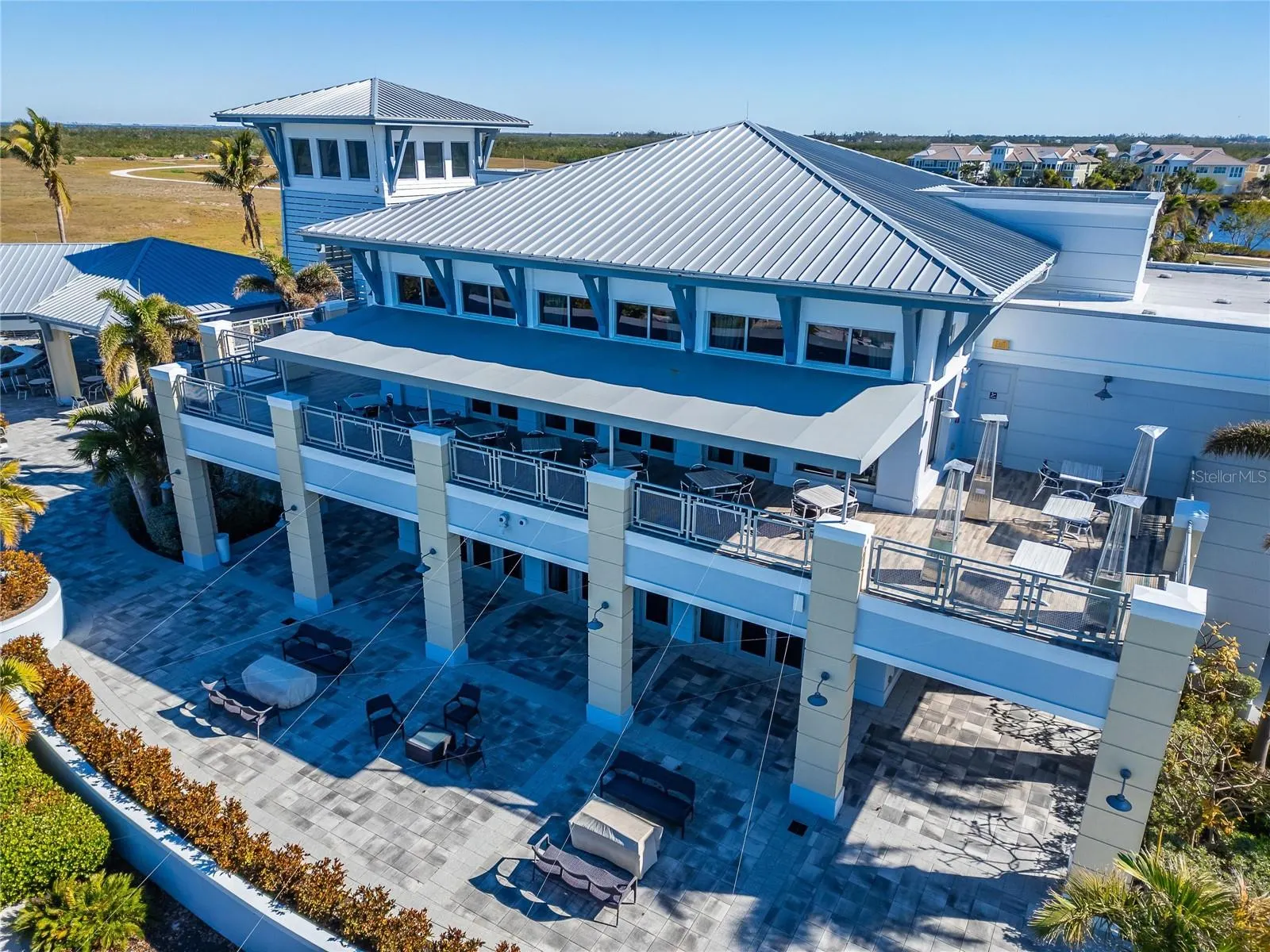 379 ARUBA CIR #201, #201