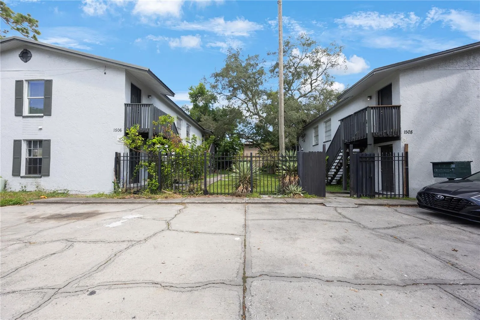 1506 E 127TH AVE