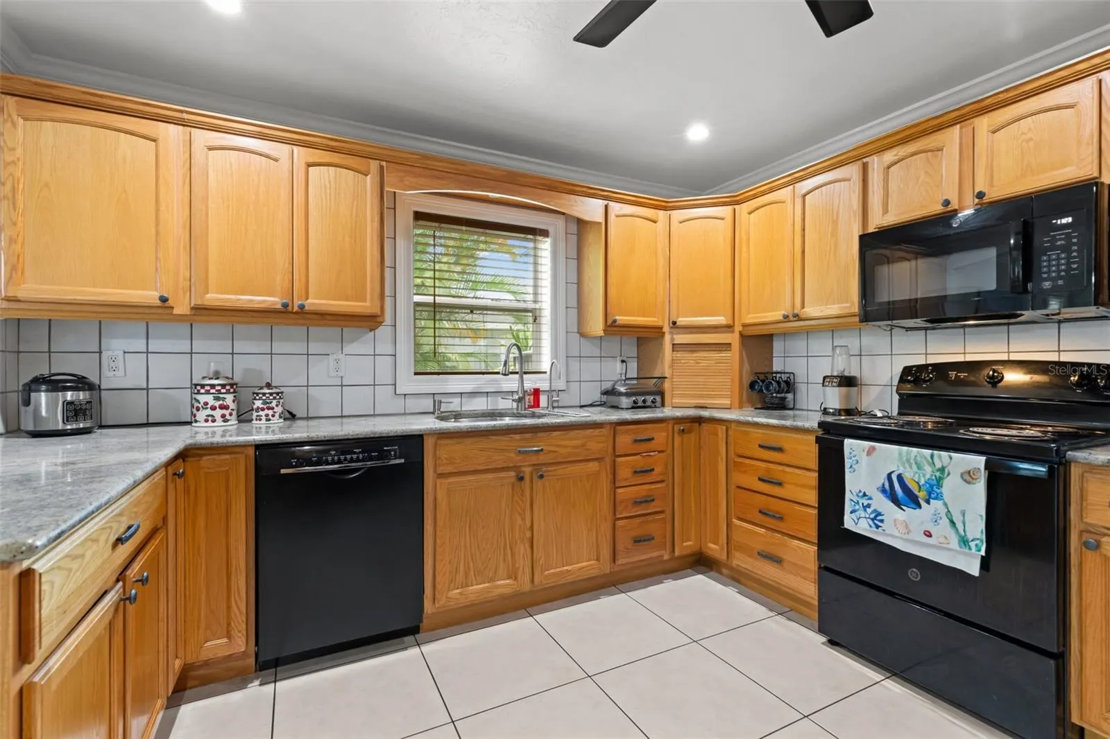 2705 SE 18TH PL