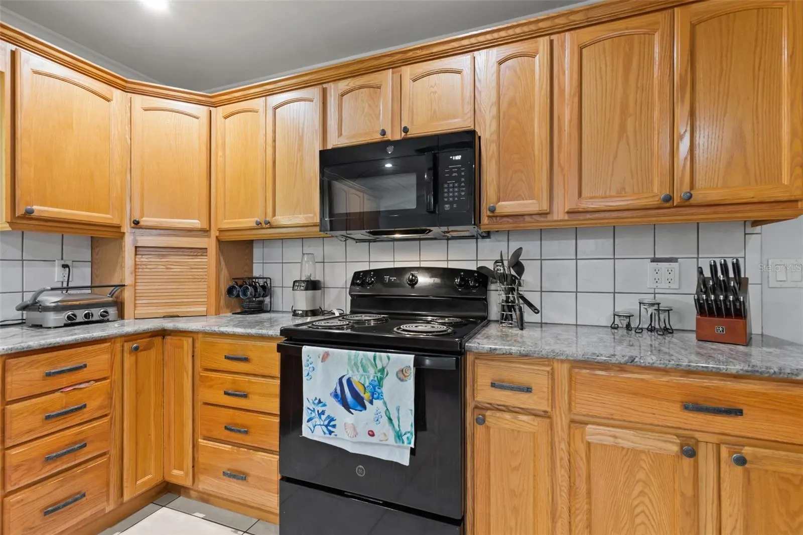 2705 SE 18TH PL