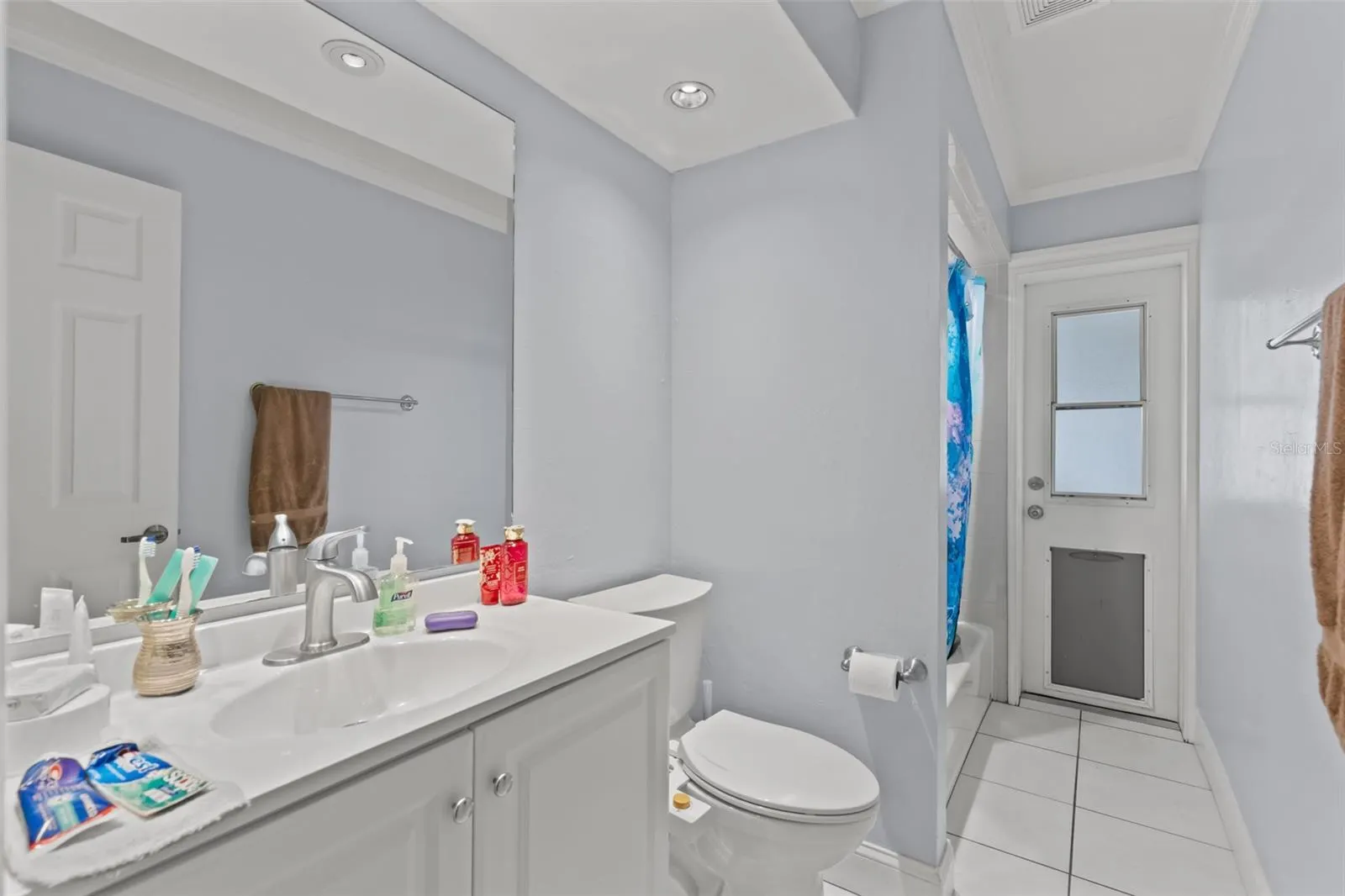 2705 SE 18TH PL