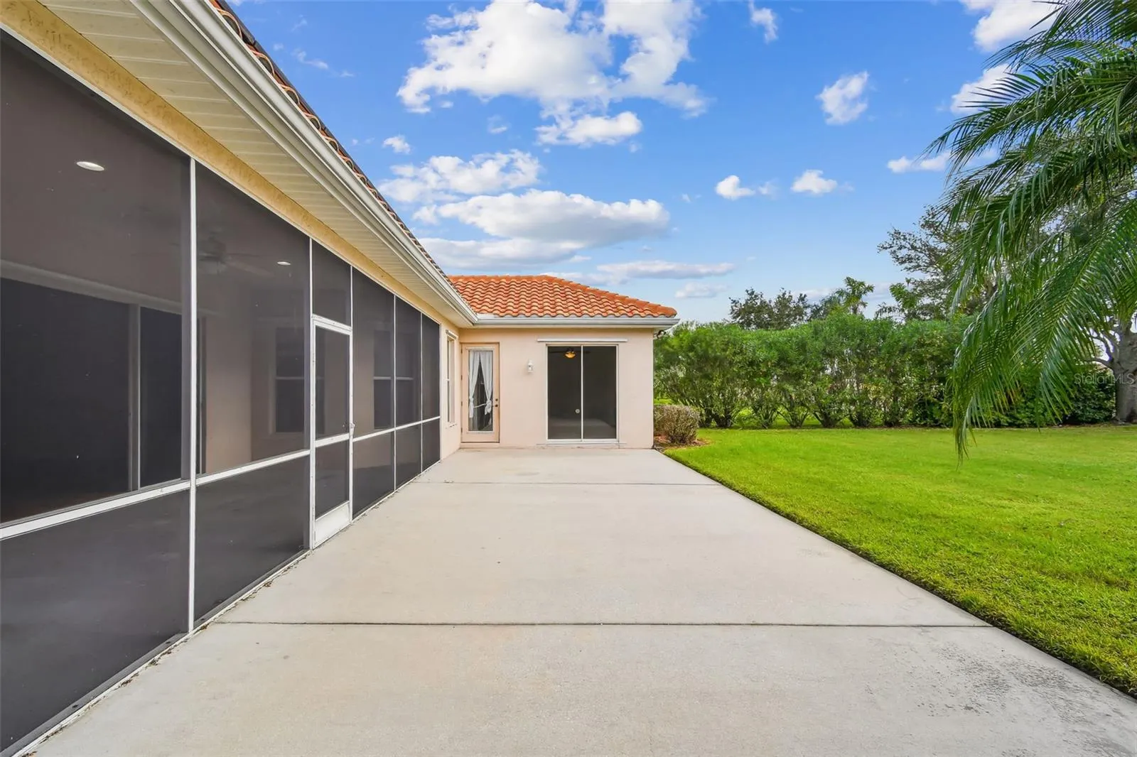 2729 HARVEST DR