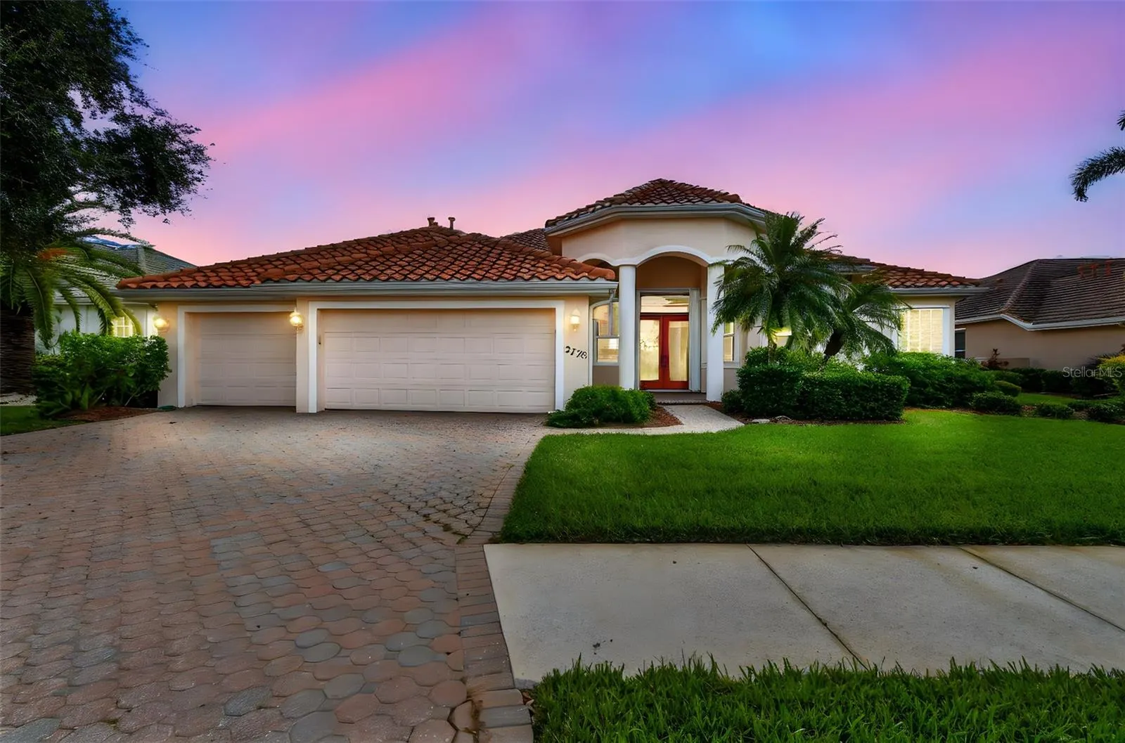2729 HARVEST DR