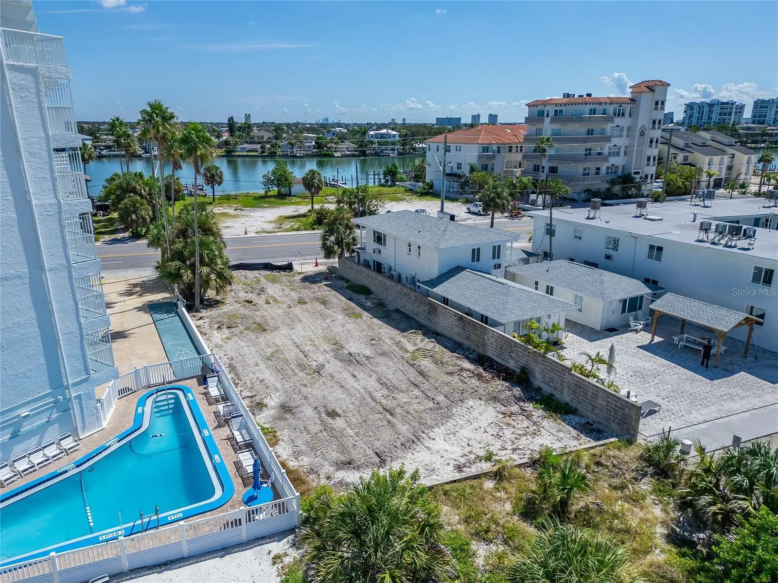 10178 GULF BLVD