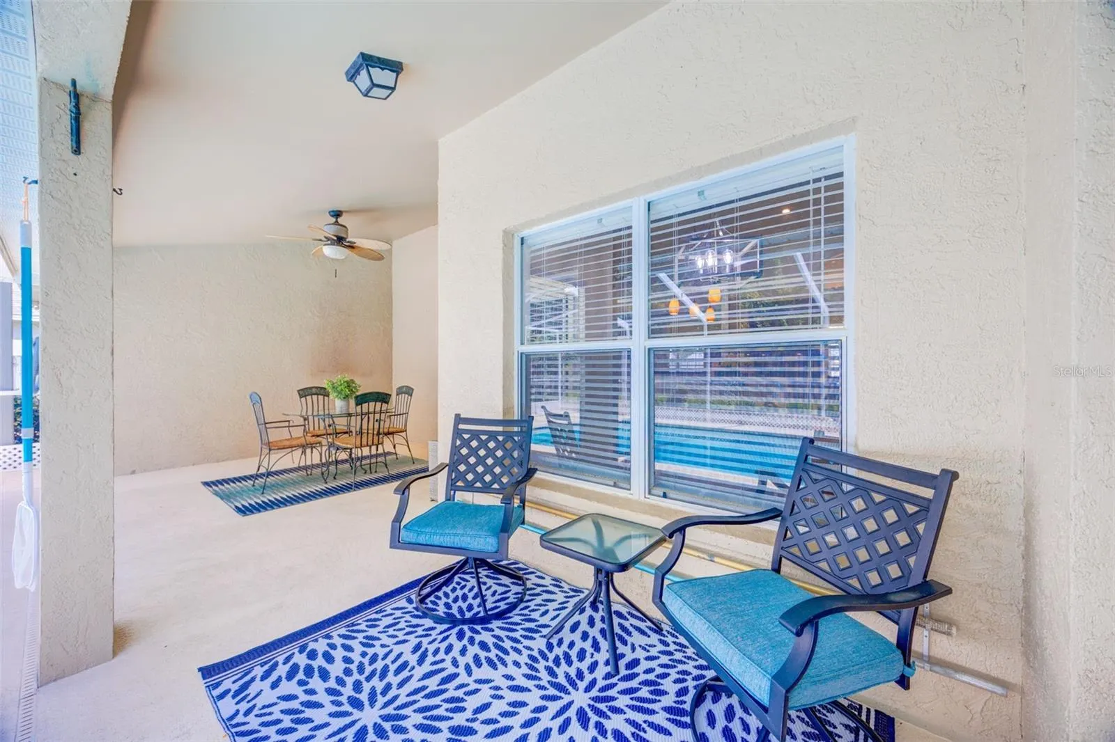 2906 CLOVERFIELD LN