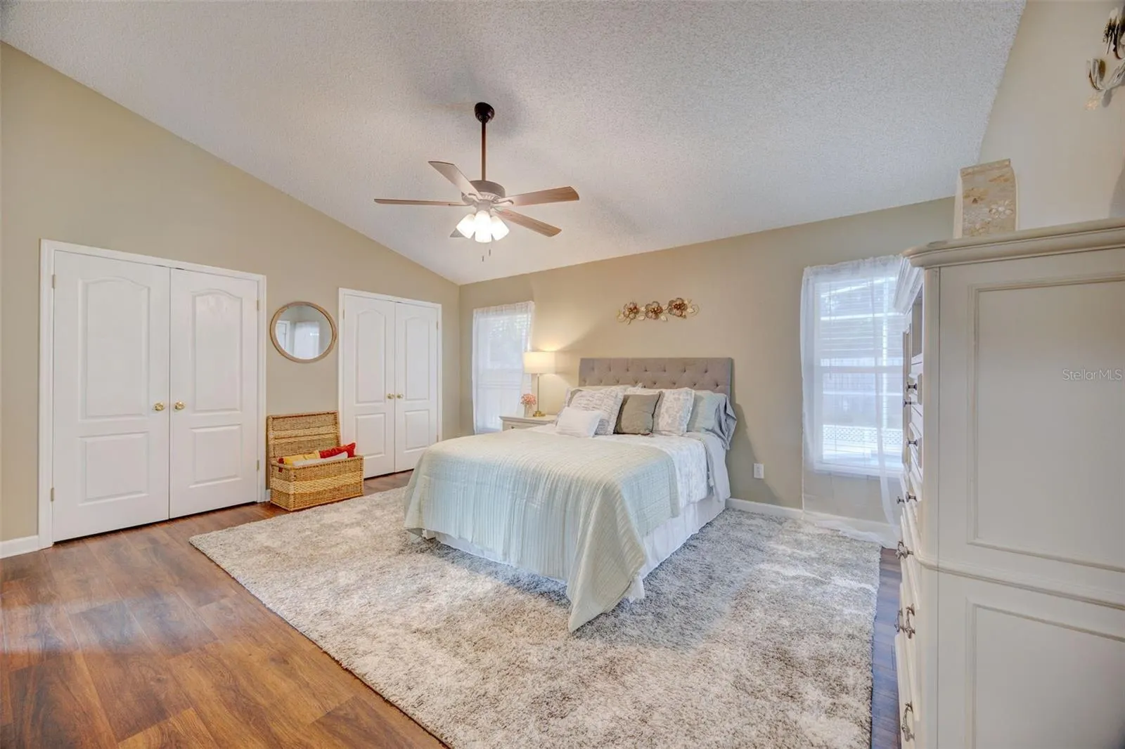 2906 CLOVERFIELD LN