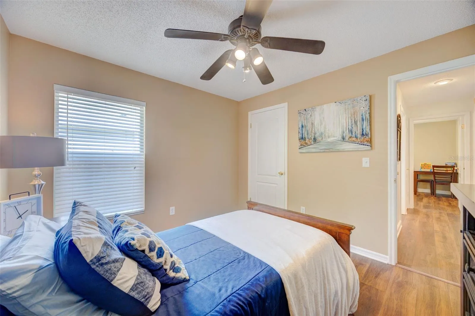 2906 CLOVERFIELD LN