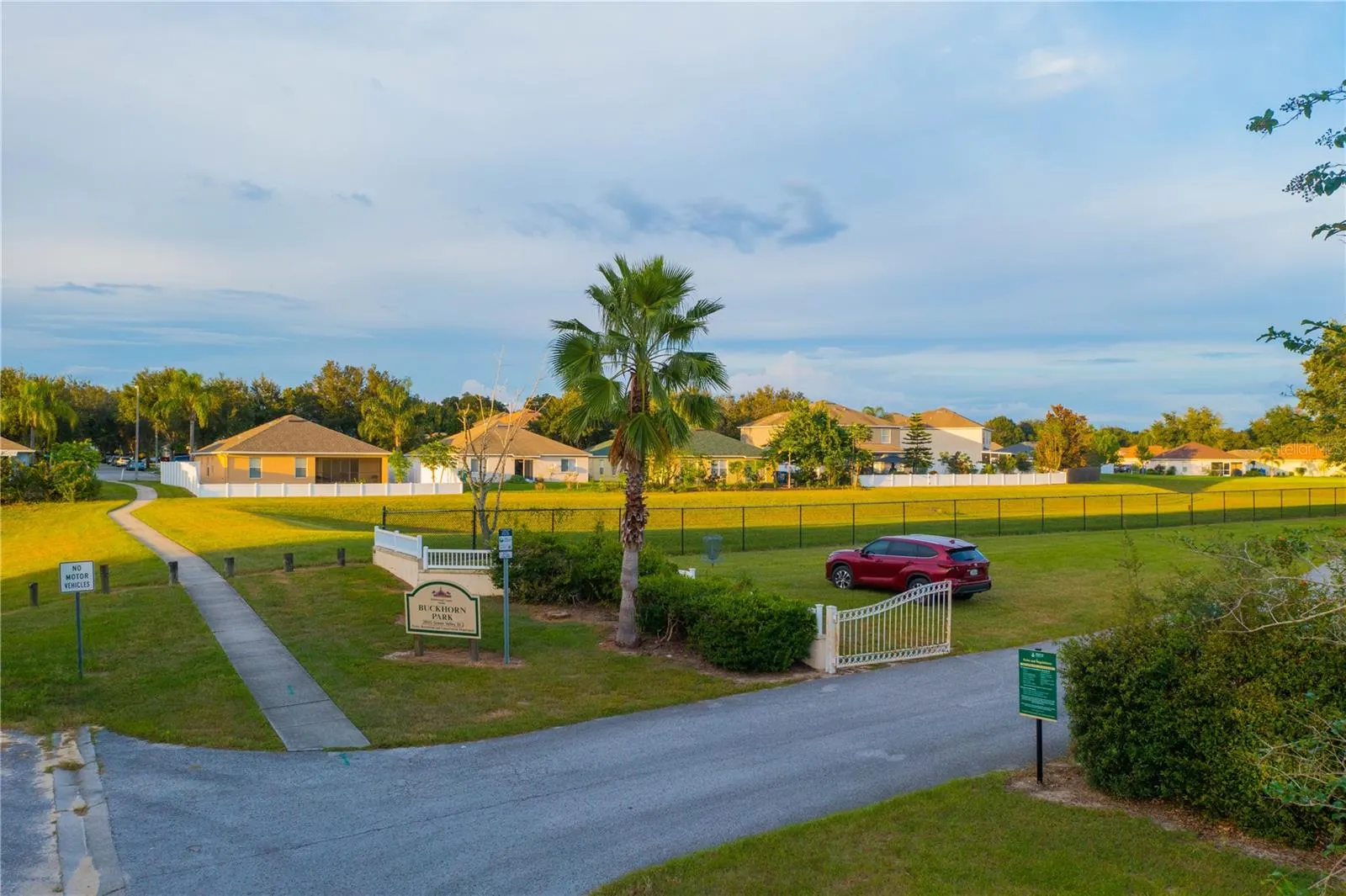 2906 CLOVERFIELD LN