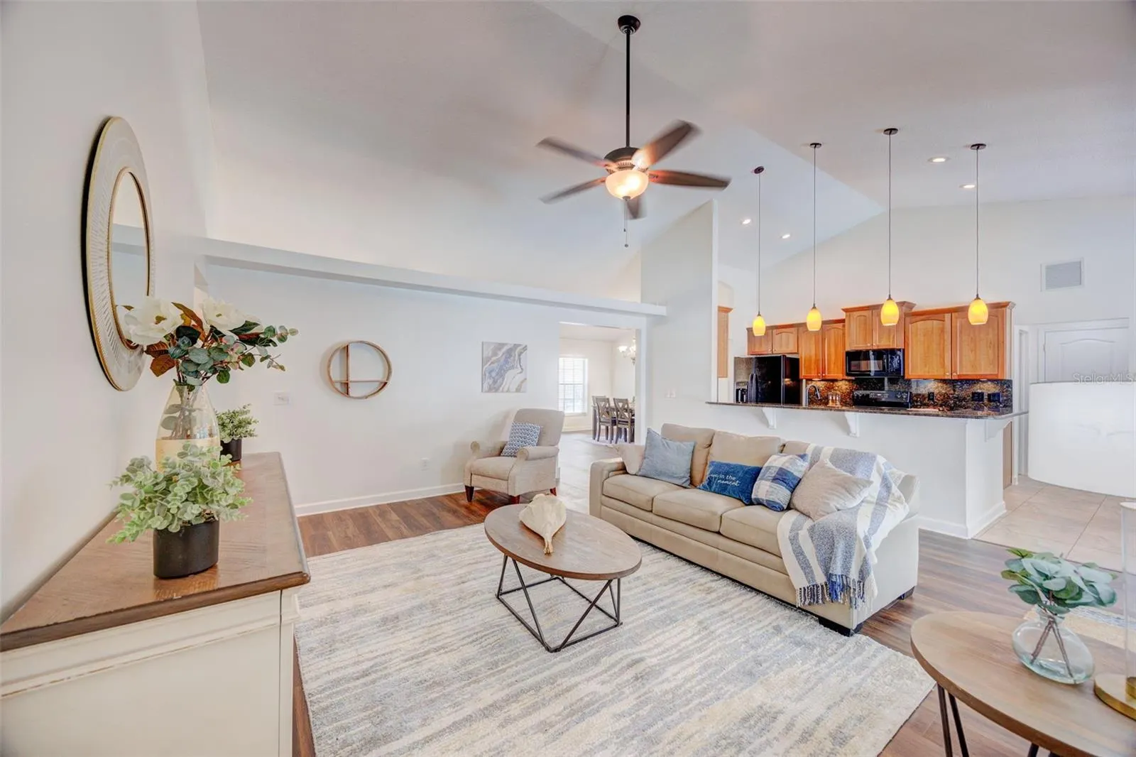 2906 CLOVERFIELD LN