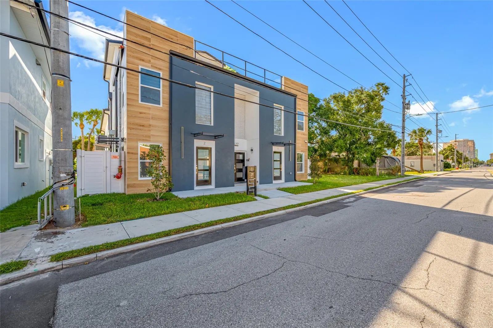 527 N GARDEN AVE #Unit South, #Unit South