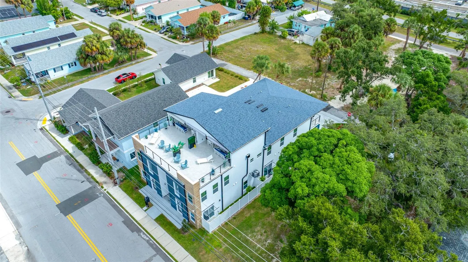 527 N GARDEN AVE #Unit South, #Unit South