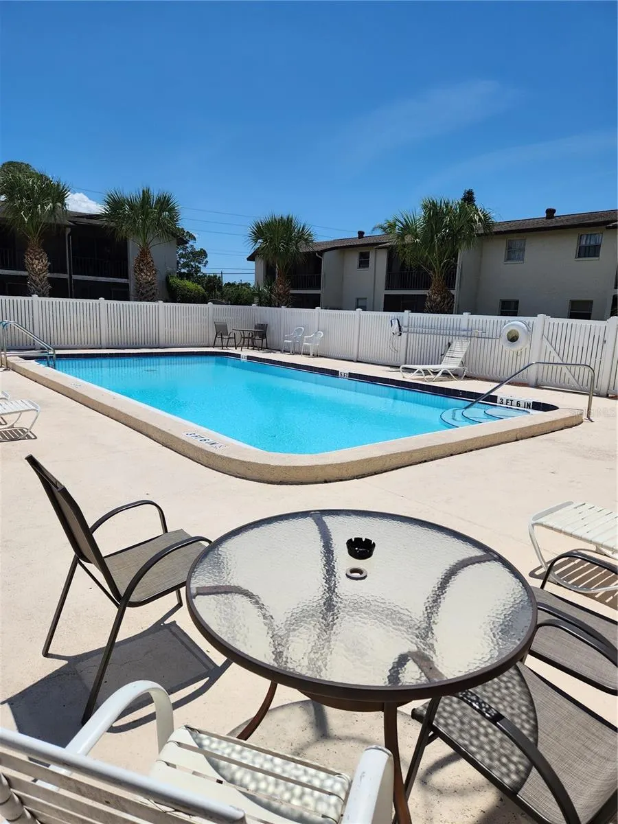 5541 BAY BLVD #403, #403