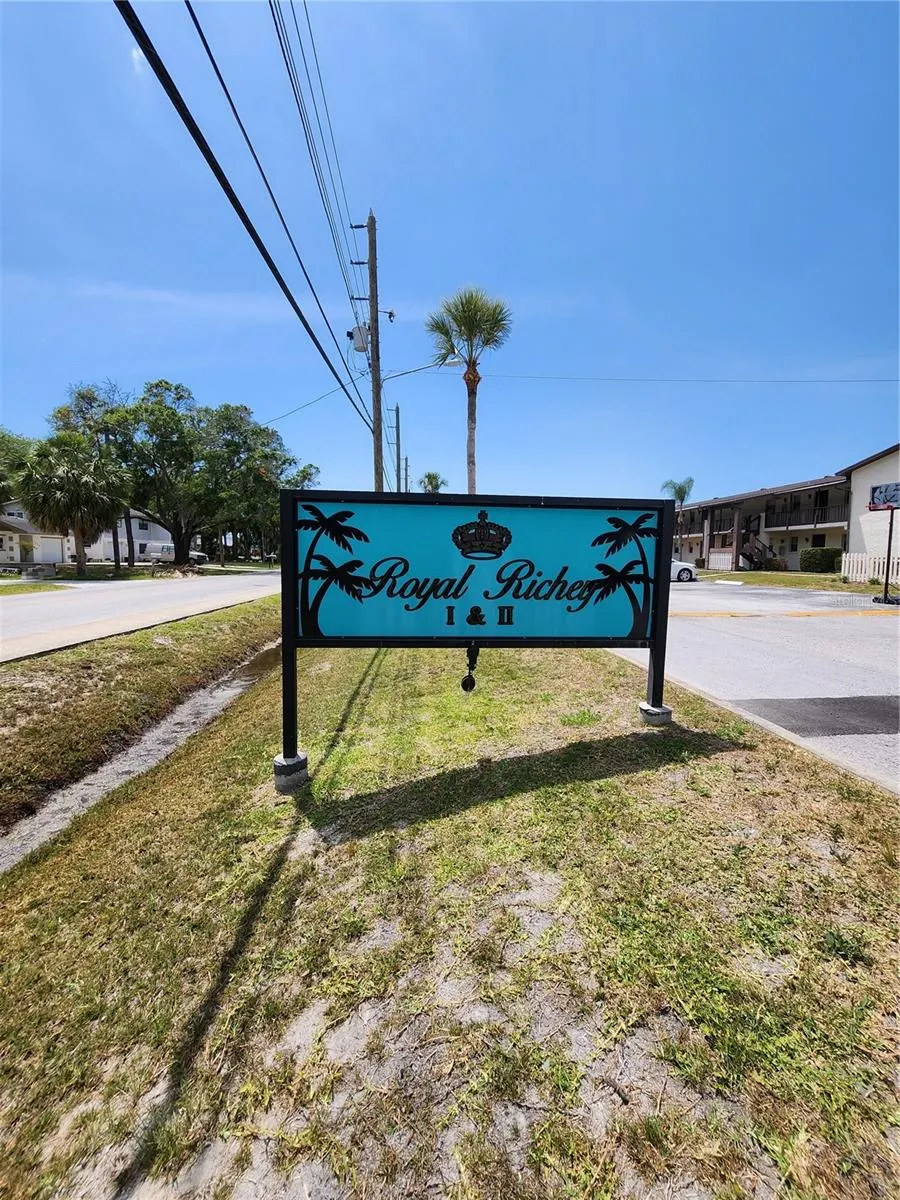 5541 BAY BLVD #403, #403